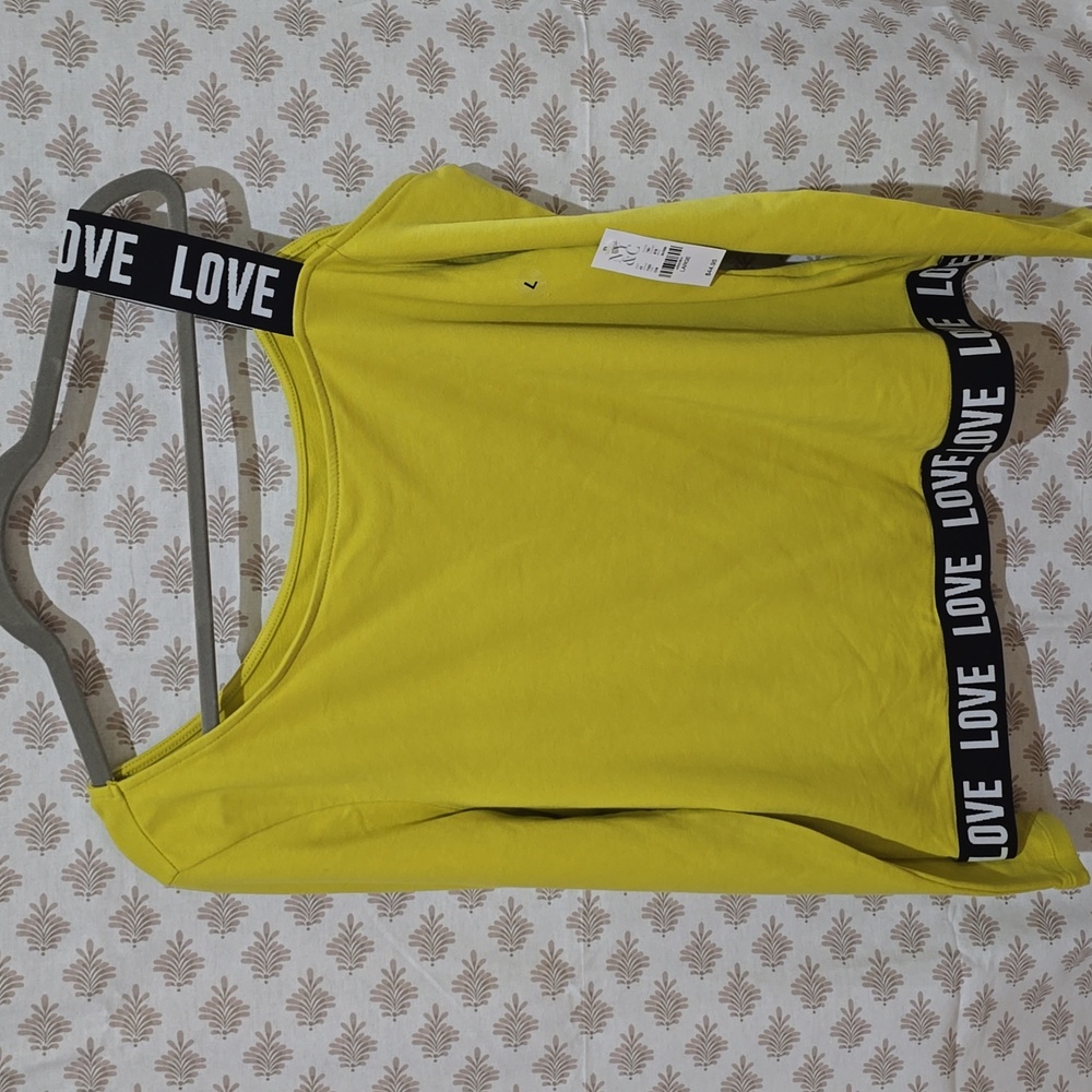 NWT- NY&C Sweatshirt